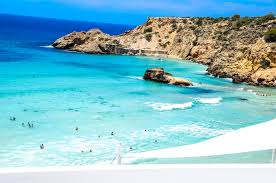 The 2015 refurbished 4* family hotel at the beach of cala tarida with completely renovated family suites and partly renovated apartments with sea view offers a family entertainment program for children and adults. Cala Tarida Cotton Beach Club Cotton Boats