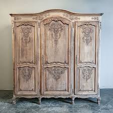 puertas panosundaki pin