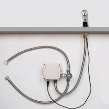 Dabei ist die auswahl riesig und oftmals benötigt man beim wasserhahn kaufen hilfe. Baoblaze Sensor Infrarot Wasserhahn Bad Waschtisch Hohe Waschbecken Armatur Nur Kaltes Wasser
