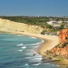 Jun 30, 2017 · read more: Lagos Portugal Beach Guide