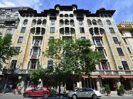 Popularitatea licitatiilor online de locuinte a crescut foarte mult in ultimii ani in romania, multi oameni fiind interesati sa. Case Executate Silit La Pret De Apartament Sau Chiar De Garsoniera Incont Stirileprotv Ro