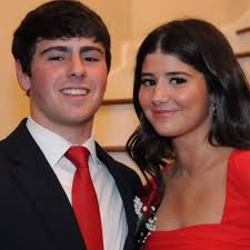 What's up! My name is Colton Faulkner and I'm from Chicago, Illinois. I'm  98% committed to Arkansas. I plan to major in finance or economics. My  hobbies include playing lacrosse, fishing, hunting,