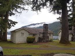 Scenic lake located in alaska's kenai mountains offering a variety of outdoor activities such as hiking, fishing, camping and hunting. One Of The Roosevelt Cabins Picture Of Lake Crescent Lodge Olympic National Park Tripadvisor