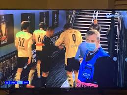 Эдерсон, к.уокер, ж.кансело, д.стоунз, р.диаш, ф.фоден, и.гюндоган, к.де брейне, б.сильва, родри, р.марез боруссия д: Zomcgwygk5pukm