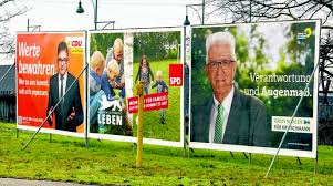 Mit ihrer kanzlerkandidatin angela merkel und zahlen aus der bilanz der regierungszeit schröders versuchte die cdu, die aufmerksamkeit des betrachters auf ihre plakate zu lenken. Der Plakatierte Wahlkampf Baden Online Nachrichten Der Ortenau Offenburger Tageblatt