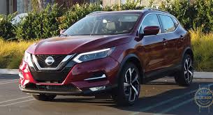 The hood has been completely redesigned with more graceful curves, while the front bumper juts out boldly. 2020 Nissan Rogue Sport Can It Make A Splash In The Crowded Compact Suv Segment Carscoops