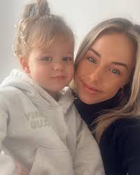 Casey Ollier (@casey.ollier) • Instagram photos and videos