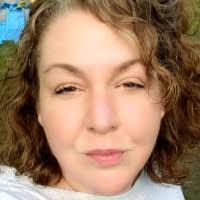 Amber Lundquist's Instagram, Twitter & Facebook