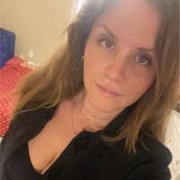 Elizabeth Epperson's Instagram, Twitter & Facebook