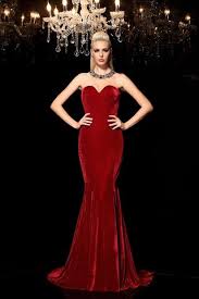 Robes de bal robes de jour robes de bureau robes pour la ville robes de vacances robes de soirée. Commandez Des Robes De Soiree Rouge Goodrobe Fr