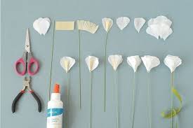 Faire une fleur en papier methode facile activites. Bouquet De Fleurs En Papier Crepon Tutos Papiers Creatifs Tutos Diy Arts Et Loisirs Creatifs