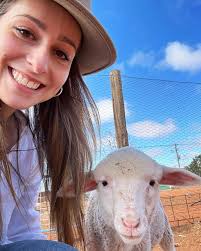 Absolutely love it out here ❤️so lucky my work takes me to these special  places @silverton_outback_camels_ . . . . . . . . #silverton #brokenhill  #silvertoncamelfarm #donkey #alpaca #farm #outback #akubra #