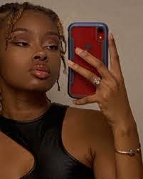 Mallory Frey's Instagram, Twitter & Facebook