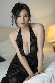 椎名ゆな写真集『reunion』発売記念イベント（神保町） | 【書泉】神保町秋葉原の書店