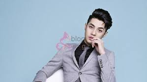 Được biết, đây là sản phẩm tâm huyết của nam ca sĩ, sẽ được ra mắt vào đúng sinh nhật 30 tuổi của anh. Nhá»¯ng Kiá»ƒu Toc Nam Ä'áº¹p Cá»§a Ca SÄ© Noo PhÆ°á»›c Thá»‹nh Khiáº¿n Fan Ná»¯ Ä'ien Ä'áº£o Guu Vn