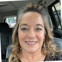 Marie Moceri's Instagram, Twitter & Facebook