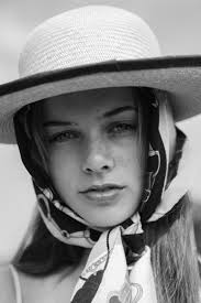 Morgan The Agency Female Model Aisling Lyons