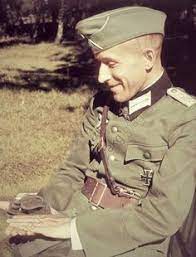 4.1 out of 5 stars. Schriftsteller Ernst Junger