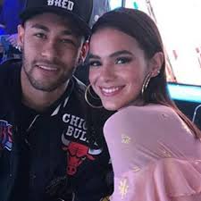 Marquezine born bruna maia reis in duque de caxias, august 4, 1995. Neymar Asiste A La Boda De Su Ex Se Viraliza Falso Video Del Brasileno Soy Futbol
