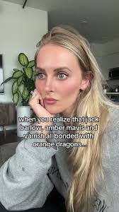 Amber Vail's Instagram, Twitter & Facebook