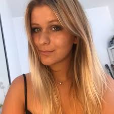 Sarah Grassi ✝ (@SarahGrassi_)