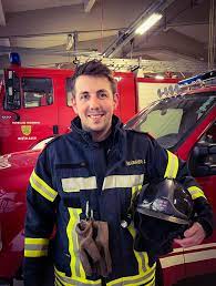 Maybe you would like to learn more about one of these? Liebe Freiwillige Feuerwehr Mistelbach Stadt Facebook