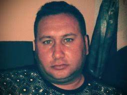 Stefan radulac žuti likvidirao oca i sina pa se krio u banjaluci. Sestorka Privedena U Krusevcu Uhapsen Dugogodisnji Sef Podzemlja Zbog Ubistva Oca I Sina Telegraf Rs