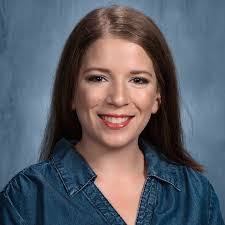 Devin Noyes's Instagram, Twitter & Facebook