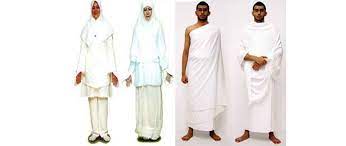 Pada waktu melaksanakan tawaf, di sunnahkan memakai kain ihram dikenakan dengan cara idtiba. Begini Cara Memakai Baju Ihram Yang Benar Tips Dan Trik Umroh Dari Ahli Untuk Anda