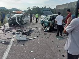Sikap pengguna yang cuai merupakan faktor utama kadar kemalangan jalan raya di negara ini berada di tahap yang membimbangkan. Awas Lokasi Panas Kemalangan