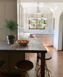 Hudson Valley Lighting On Instagram This Gorgeous Kitchen Features Our Painted No 2 Pendant From The Kitchen Renovation Kitchen Inspirations Kitchen Remodel
