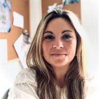 Tracy Crowley's Instagram, Twitter & Facebook