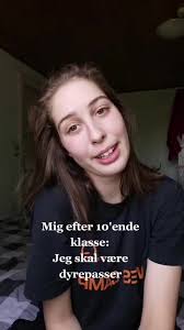 Anna Feld (@annafeld)