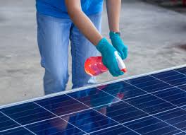 After discussing how to clean solar panels, let us share some tips to complete this task effectively and safely. How To Clean Solar Panels On Roof Solyndra