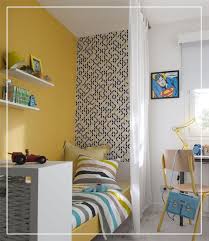 Un Le De Papier Peint Jaune Et Noir Chromo Sur Un Pan De Mur De La Chambre De Bebe Est Une Maniere Astucieu Chambre Enfant Decoration Maison Idee De Decoration