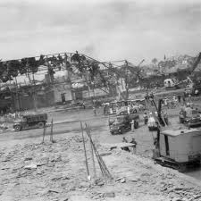 Parque y sede comunal la nueva base (199 m), parque nueva base (372 mètre), caseta de las pour avoir une meilleure vue de l'emplacement parque 7 de agosto, faites attention aux rues situées à proximité: Stream Cronica Explosion En Cali Del 7 De Agosto De 1956 By Paogomezp Listen Online For Free On Soundcloud