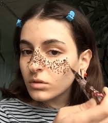 I left my henna on for 15 hours, but it depends on your skin type, keep on checking them whilst you leave them on your face. How Long To Keep Henna On For Freckles