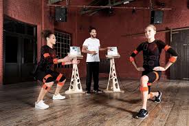 Ems Training Anzug Fur Muskelstimulation Zum Muskelaufbau Fitness Training Workout Stationary Bike