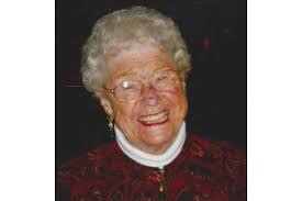 Amy Scobell's Instagram, Twitter & Facebook