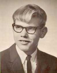 Happy birthday Dan. Daniel Hintz was born, December 18, 1950, to Marvin and  Dawn (Hammerberg). He grew up