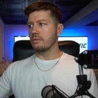 Dave Loughran's Instagram, Twitter & Facebook