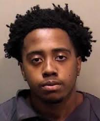 1 person in custody after foot pursuit in downtown Bloomington, police say