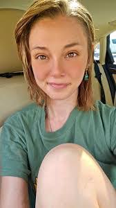 Eva Izzo's Instagram, Twitter & Facebook