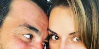 Από μικρή ηλικία ασχολήθηκε με το taekwondo ενώ έκανε και πρωταθλητισμό για δώδεκα χρόνια. Elenh Tsolakh Paylos Petroylakhs Nea Plana Apo To Spiti Celebrities Eidhseis