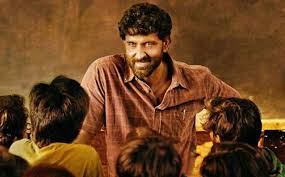 Super 30 Hrithik Roshan Starrer Is Made At This Budget Not 110 Or 120 Crores This is the second time when the makers of the movie reschedule its release date. super 30 hrithik roshan starrer is
