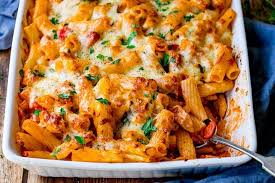 1 box of penne pasta, cooked and drained 1 precooked rotisserie chicken, cubed 1/2 lb. Cheesy Pasta Bake With Chicken And Bacon Nicky S Kitchen Sanctuary