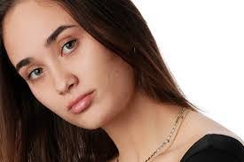 Amanda Stickley's Instagram, Twitter & Facebook