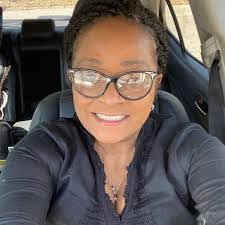 Jennifer Haralson's Instagram, Twitter & Facebook