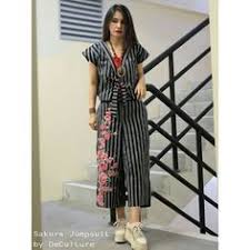 Anda tinggal memilih saja sesuai dengan selera. Model Kebaya Lurik Model Kebaya Terbaru 2019