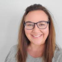 Mandy Swain's Instagram, Twitter & Facebook